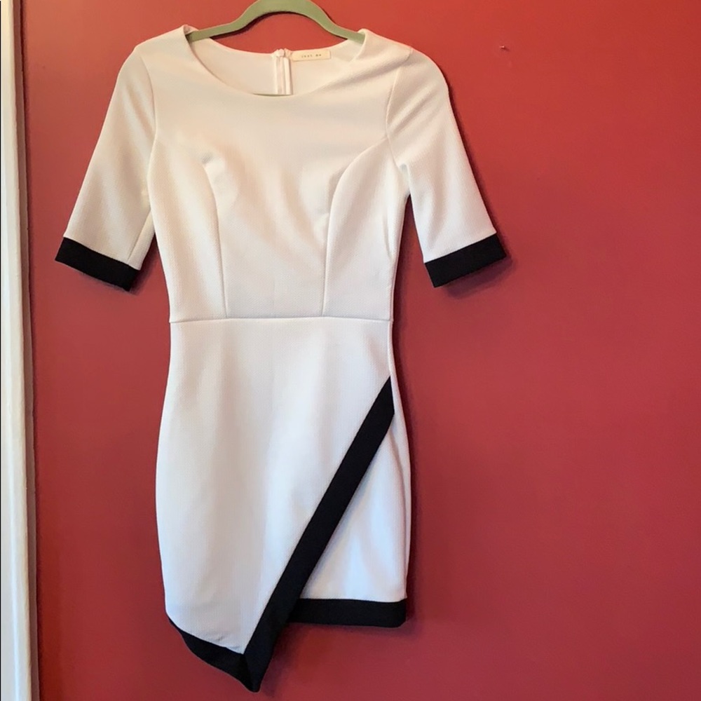 White and black envelope dress